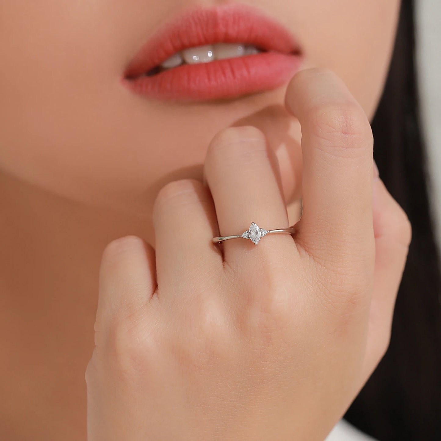 "LITTLE SPARK" Sterling Silber Ring