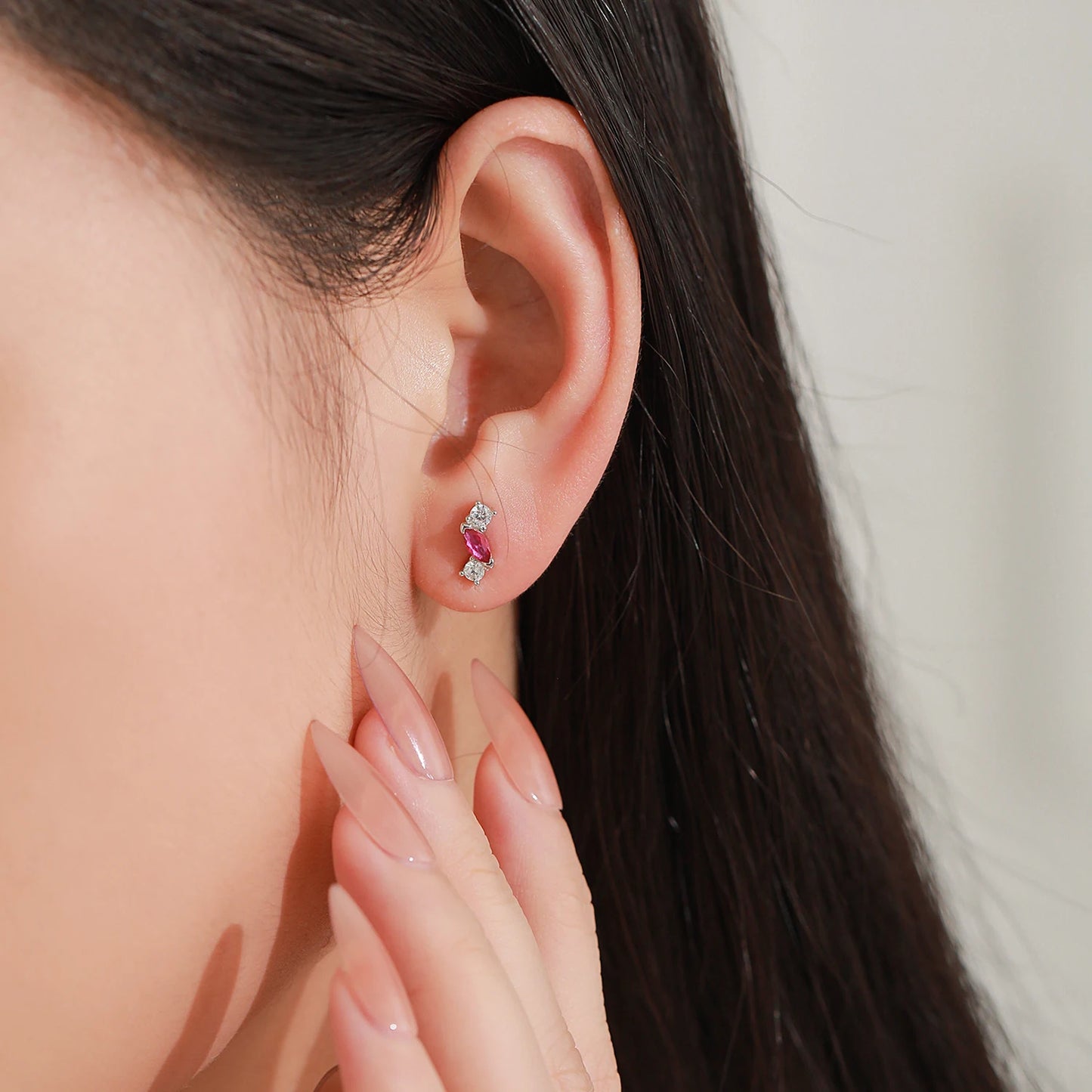 "RUBY EYE" Sterling Silber Ohrringe