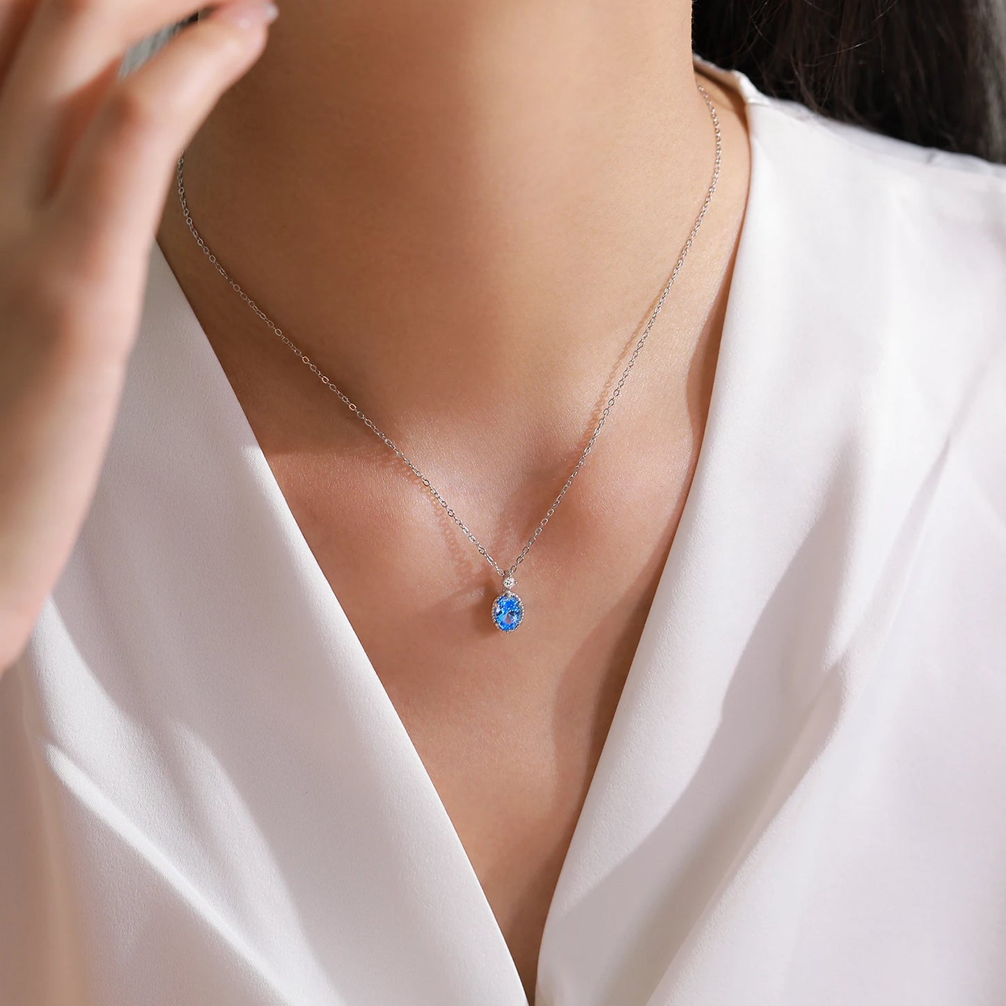 "ENDLESS SHINE" Sterling Silber Halskette